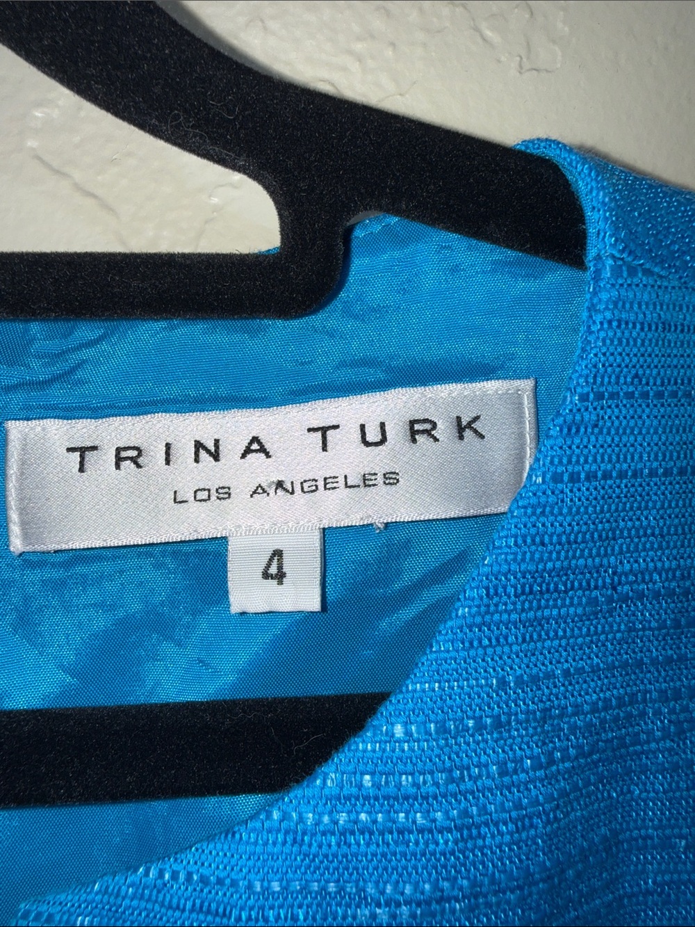 Trina Turk Midi Sheath Dress Bright Blue Cap Sleeve Size 4 Lined Darted V Neck - Picture 4 of 12
